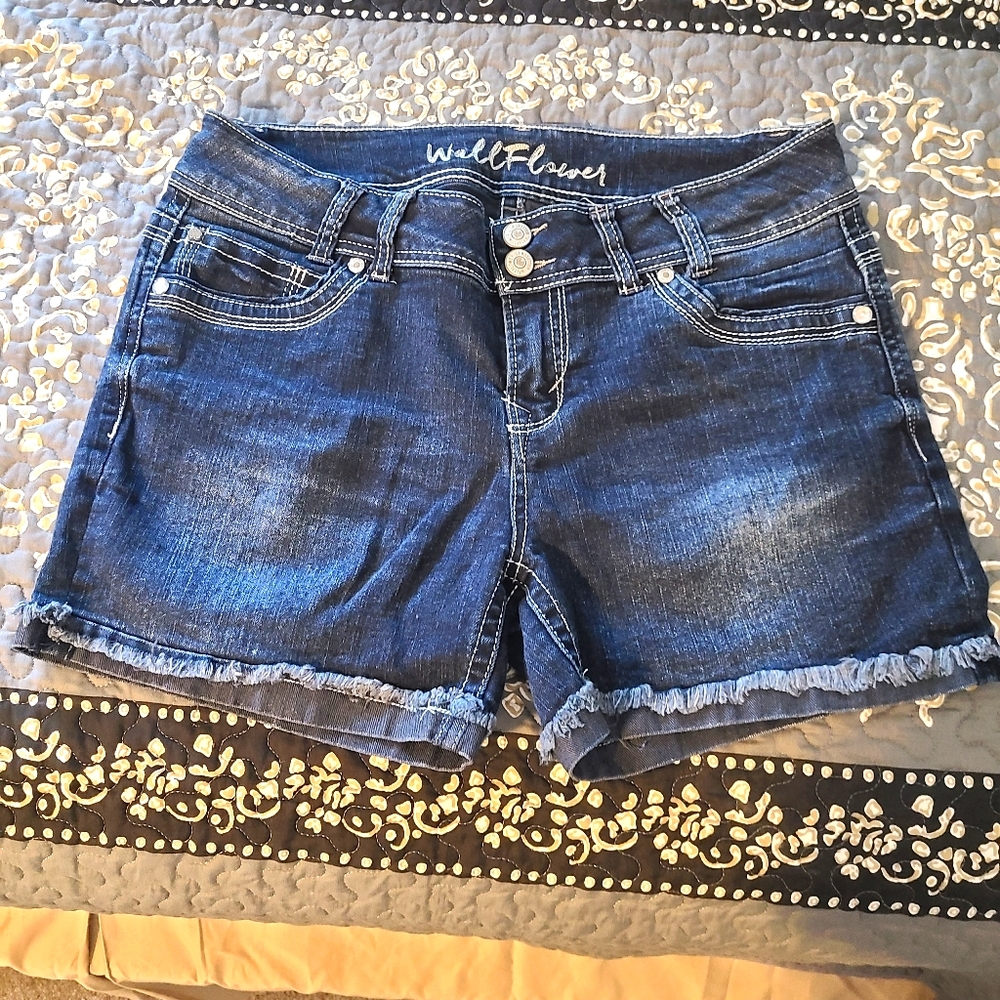 Juniors Wallflower Jean Shorts